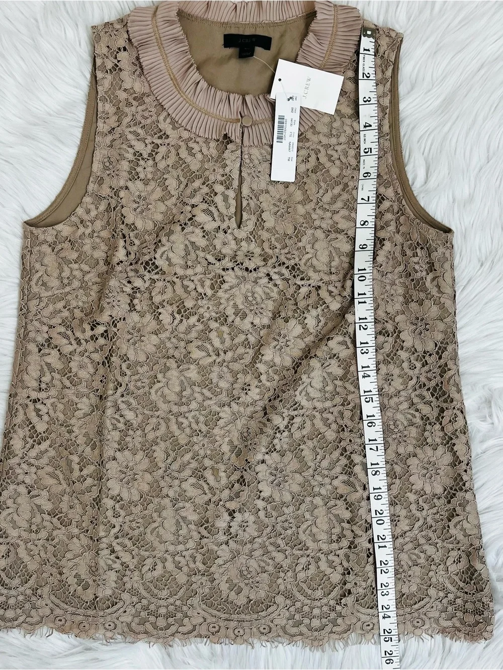 NWT! J.Crew Pace Ruffled Collar Keyhole Closure Sleeveless Top Sz TM
